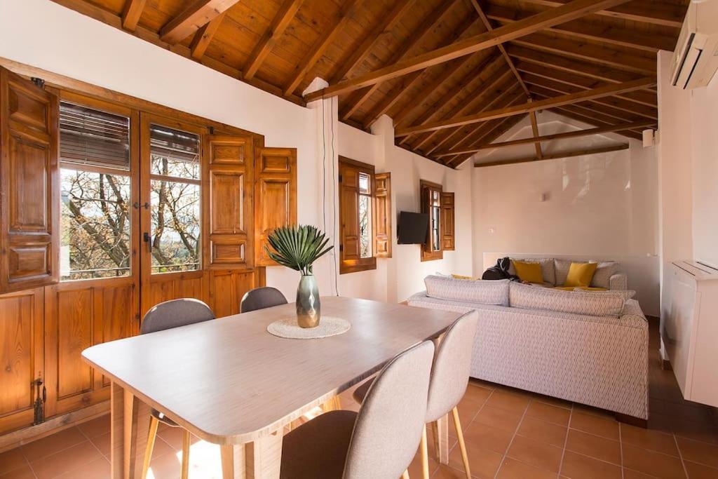 Casa Tipica Del Albaicin Con Interior De Diseno Villa Granada Exterior photo