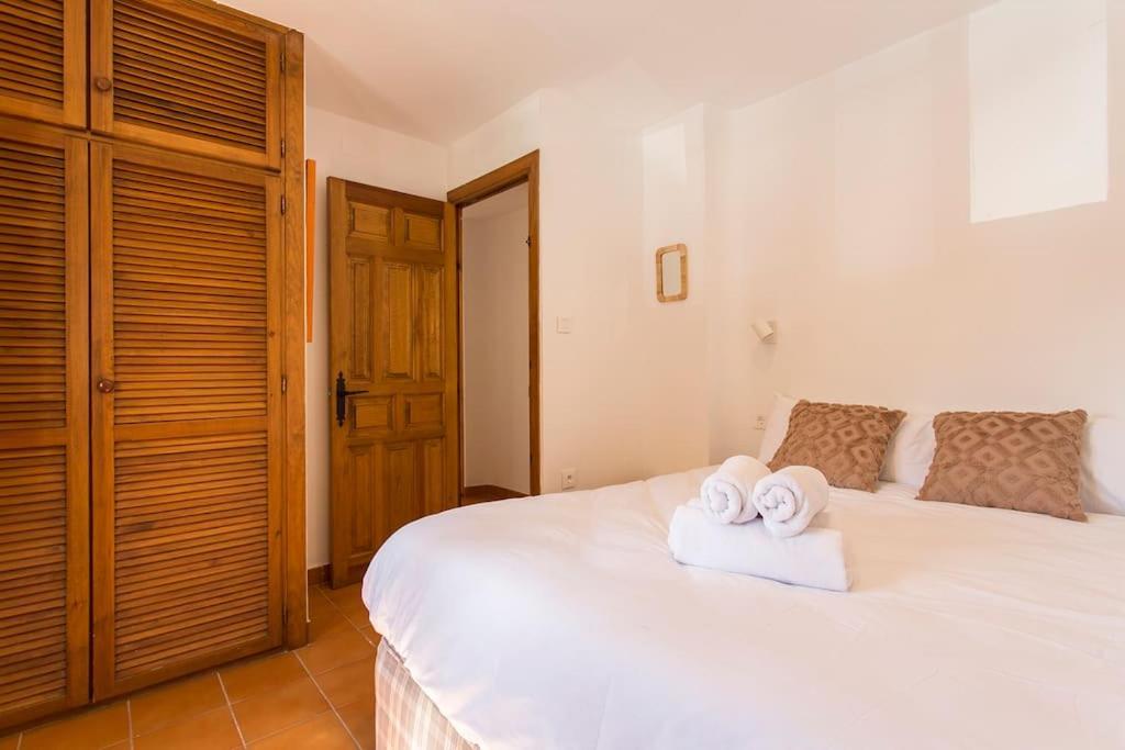 Casa Tipica Del Albaicin Con Interior De Diseno Villa Granada Exterior photo